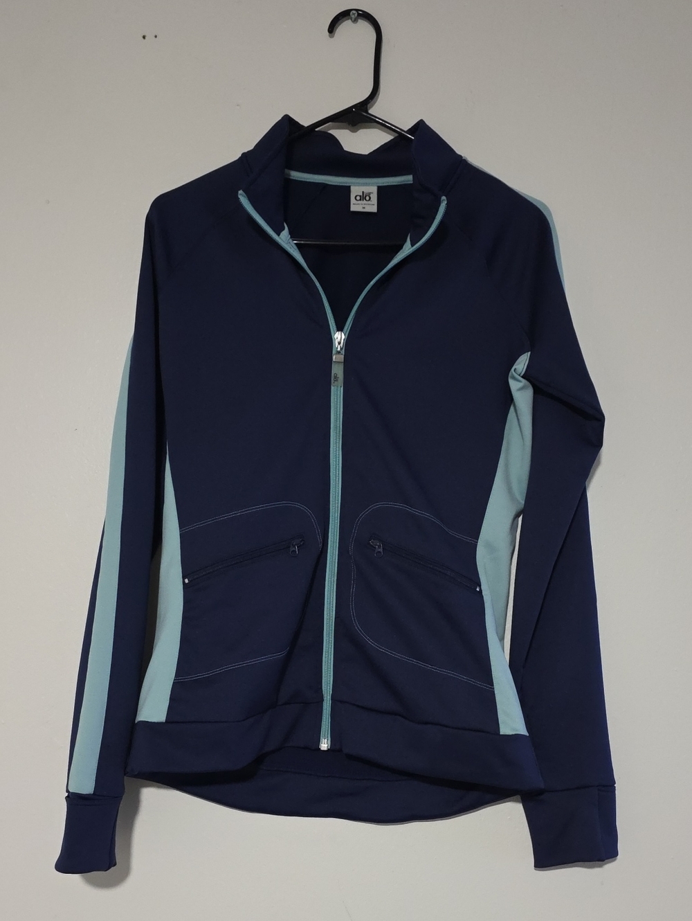 ALO Yoga CoolFit Navy and Light Teal Athletic Zip Jacket